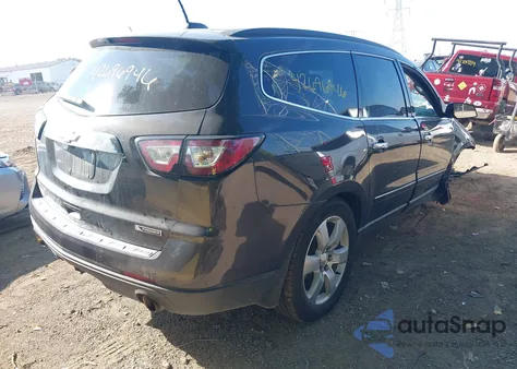2017 Chevrolet Traverse Premier z USA, uszkodzony, nr VIN 1GNKRJKD7HJ273177